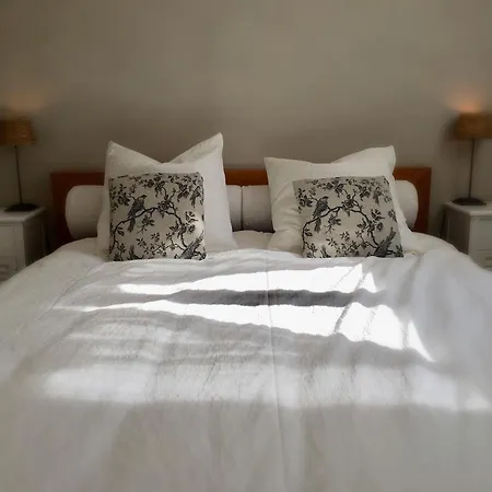 Entre Vignes Et Collines Villa Methamis Room photo